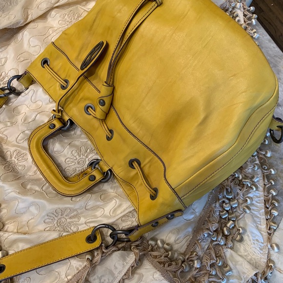 Francesco Bissau mustard yellow bag - Picture 3 of 8